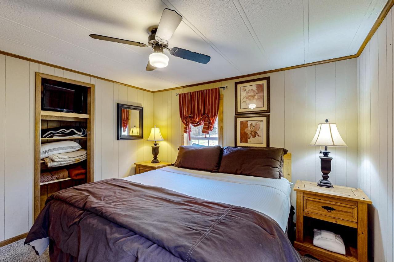 מקהנרי Pine Woods Cabin מראה חיצוני תמונה