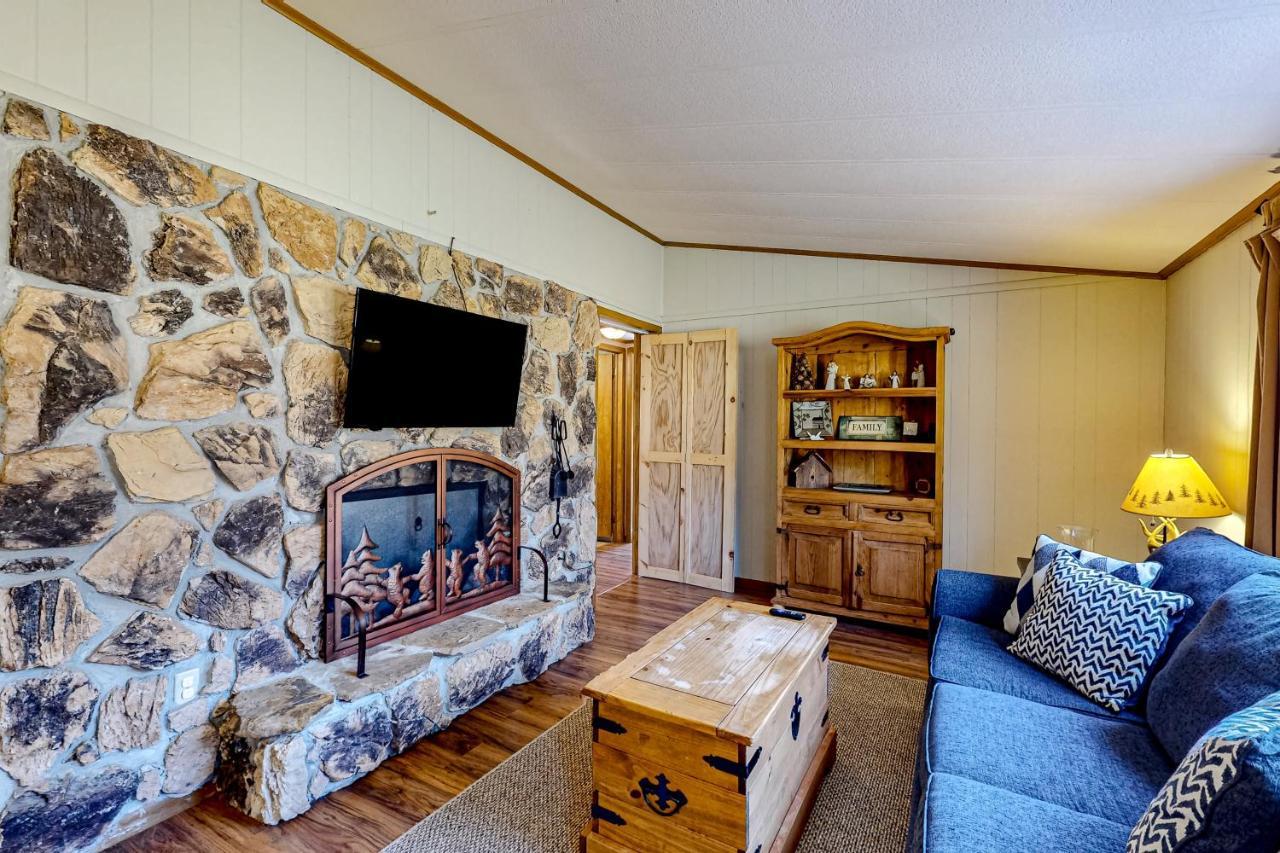 מקהנרי Pine Woods Cabin מראה חיצוני תמונה