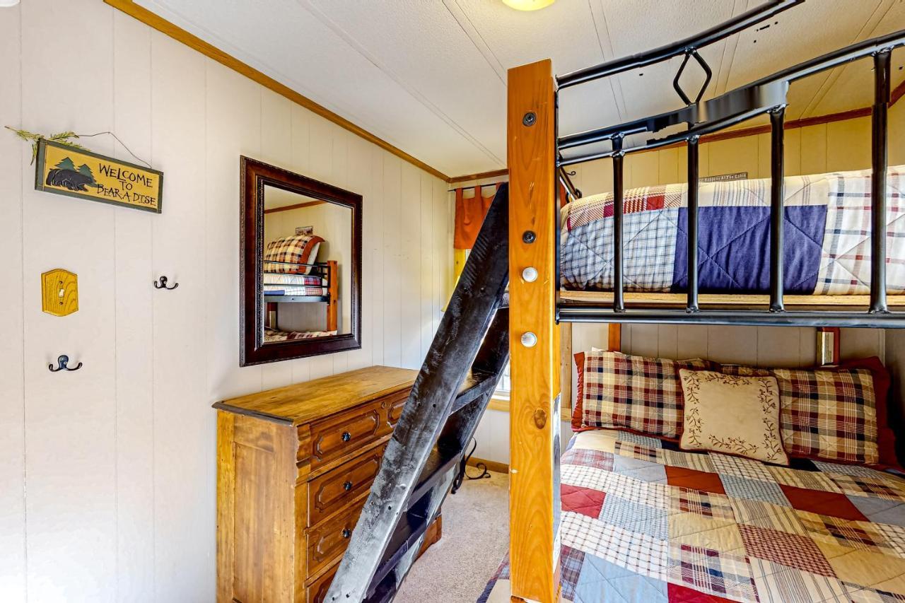 מקהנרי Pine Woods Cabin מראה חיצוני תמונה